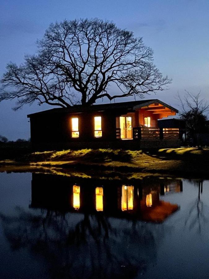 Redwood Lodge Ludlow Exterior foto